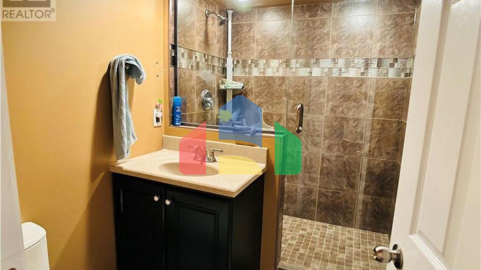 Residential - Single Family Home - Estevan, Canada - Canada