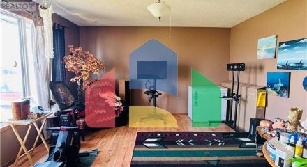 Residential - Single Family Home - Estevan, Canada - Canada