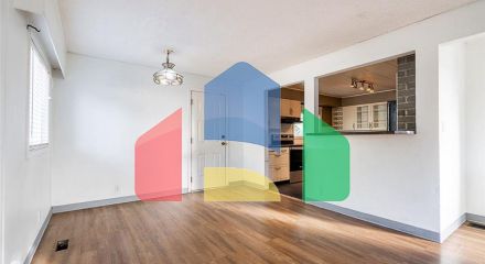 Residential - Single Family Home - Surrey, Canada - Canada