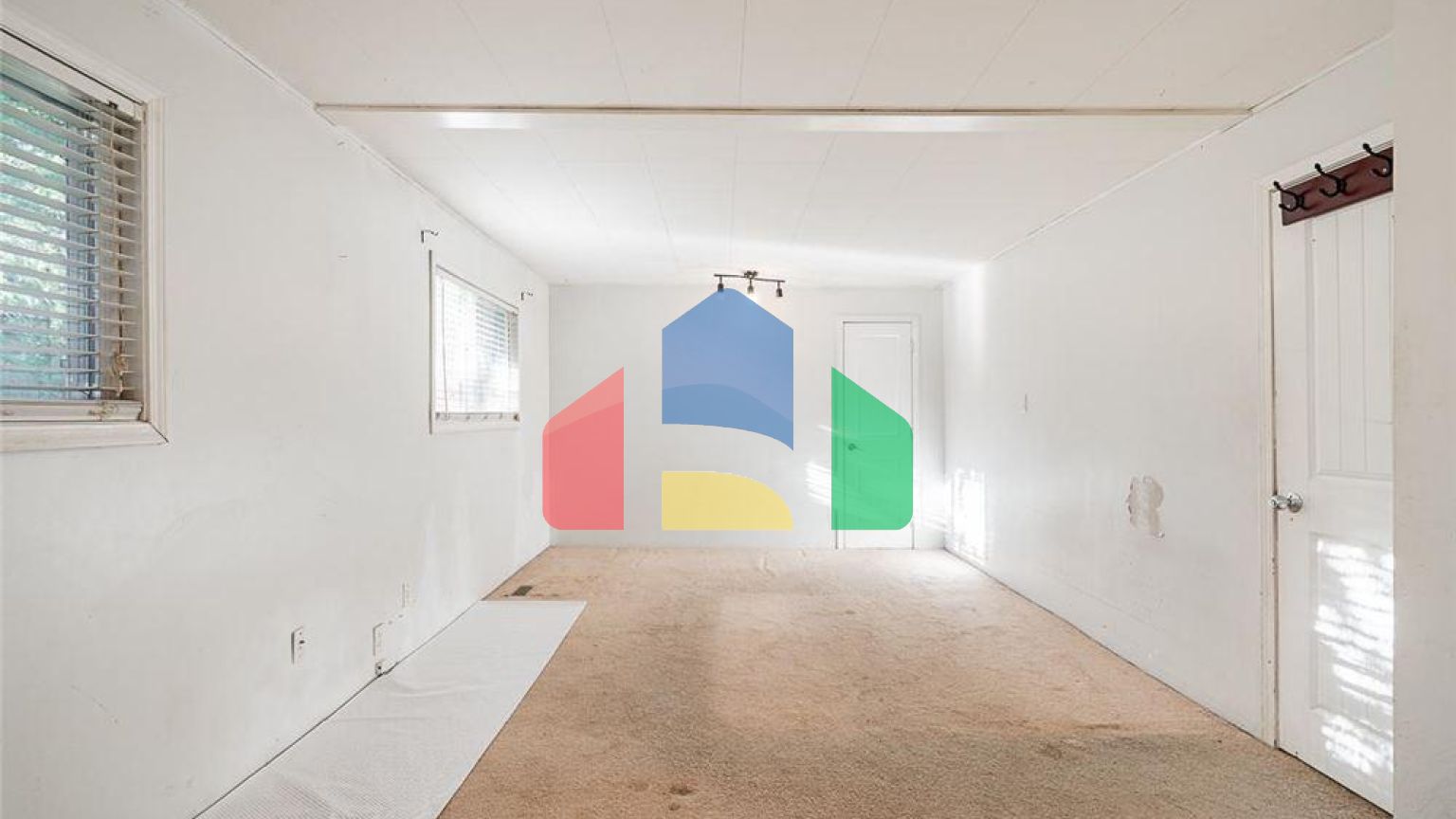 Residential - Single Family Home - Surrey, Canada - Canada