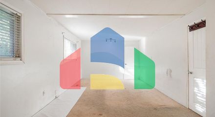 Residential - Single Family Home - Surrey, Canada - Canada