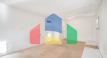 Residential - Single Family Home - Surrey, Canada - Canada