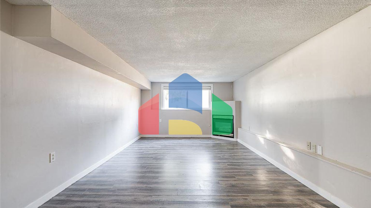 Residential - Single Family Home - Surrey, Canada - Canada