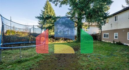 Residential - Single Family Home - Surrey, Canada - Canada