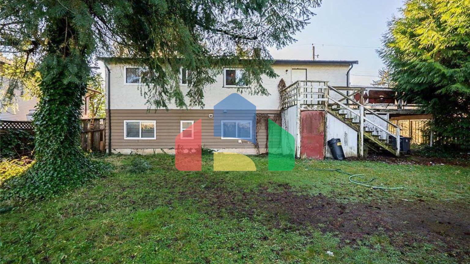 Residential - Single Family Home - Surrey, Canada - Canada