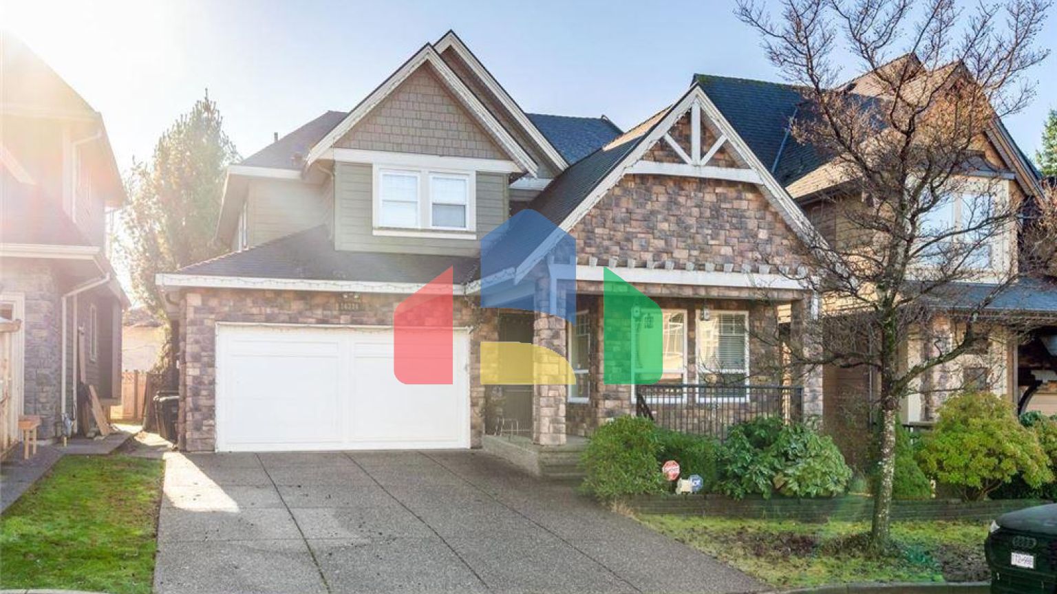 Residential - Single Family Home - Surrey, Canada - Canada