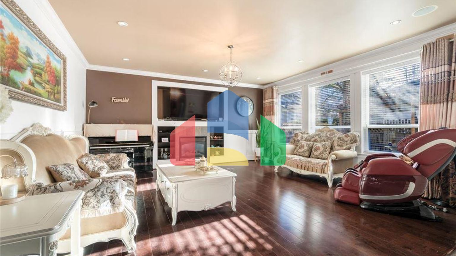 Residential - Single Family Home - Surrey, Canada - Canada