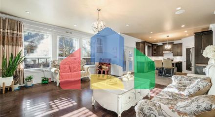 Residential - Single Family Home - Surrey, Canada - Canada