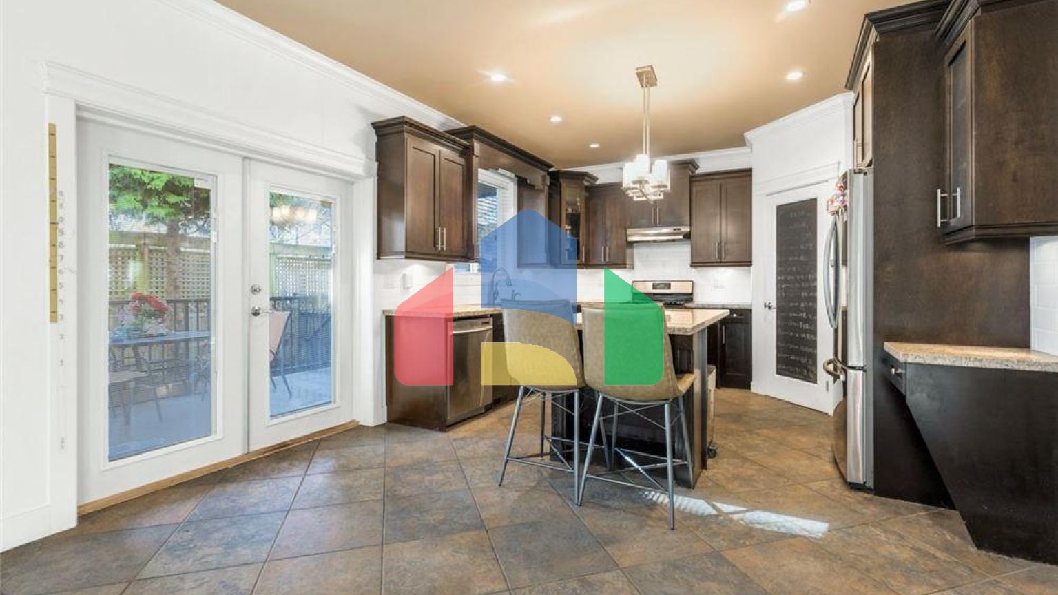 Residential - Single Family Home - Surrey, Canada - Canada