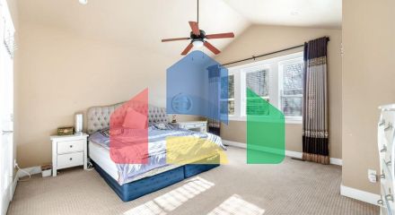 Residential - Single Family Home - Surrey, Canada - Canada