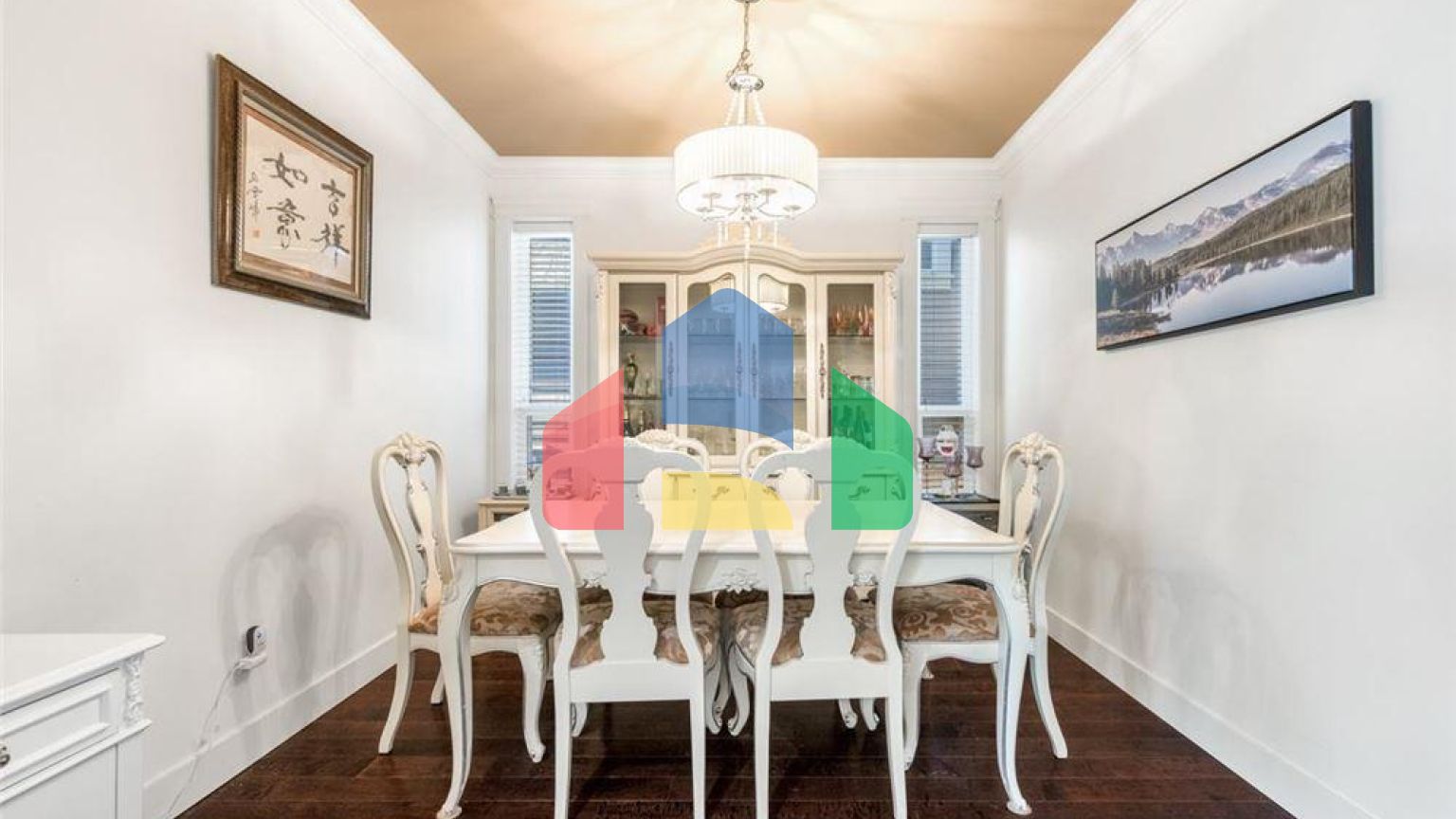 Residential - Single Family Home - Surrey, Canada - Canada