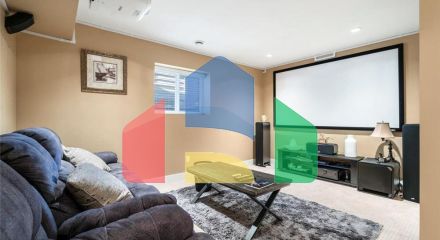 Residential - Single Family Home - Surrey, Canada - Canada