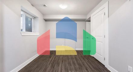 Residential - Single Family Home - Surrey, Canada - Canada