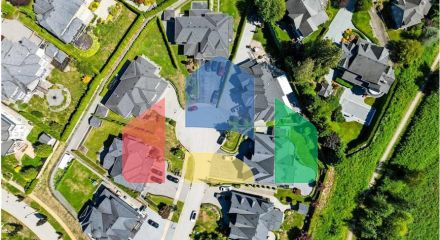 Residential - Single Family Home - Surrey, Canada - Canada