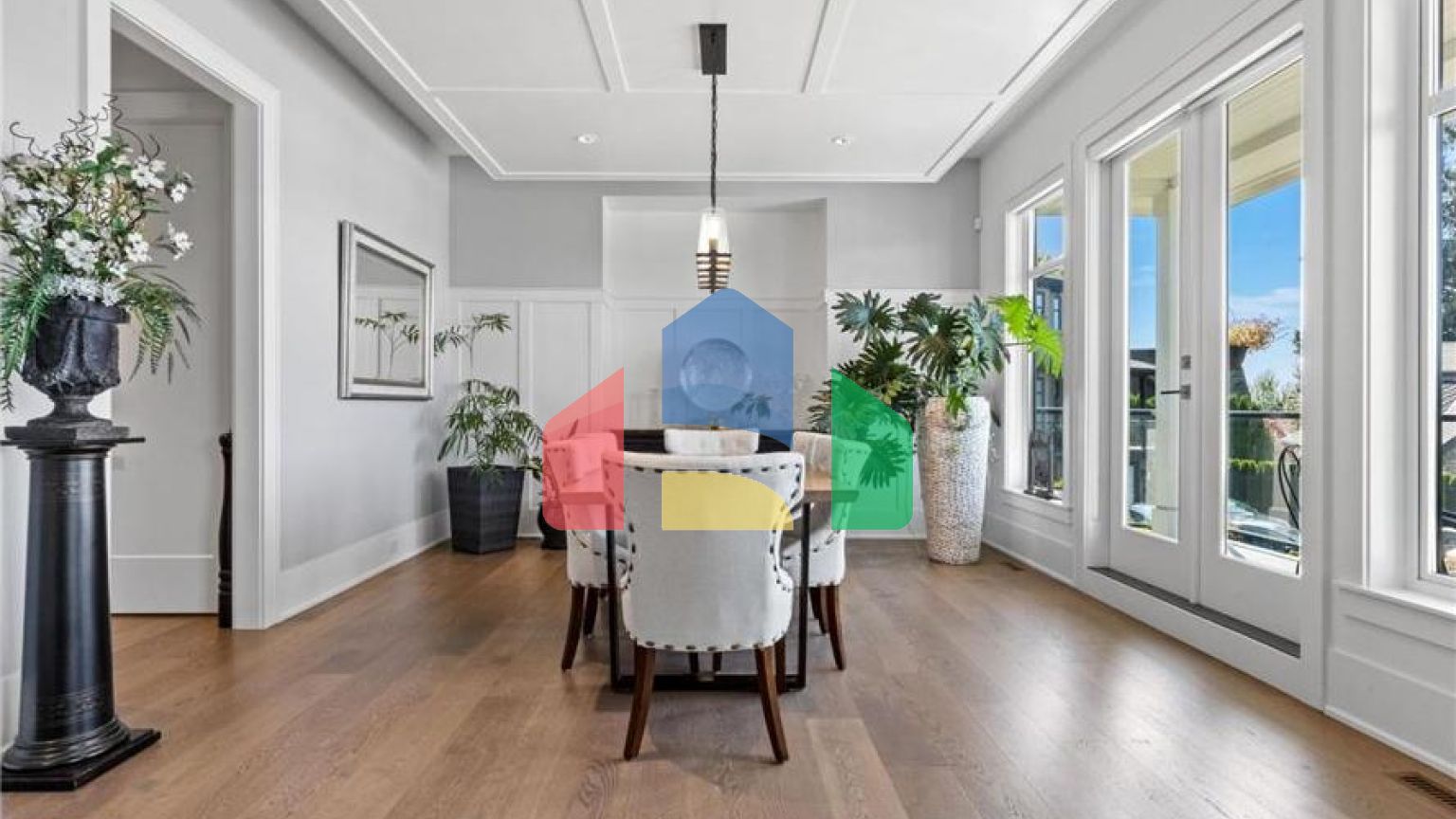 Residential - Single Family Home - Surrey, Canada - Canada