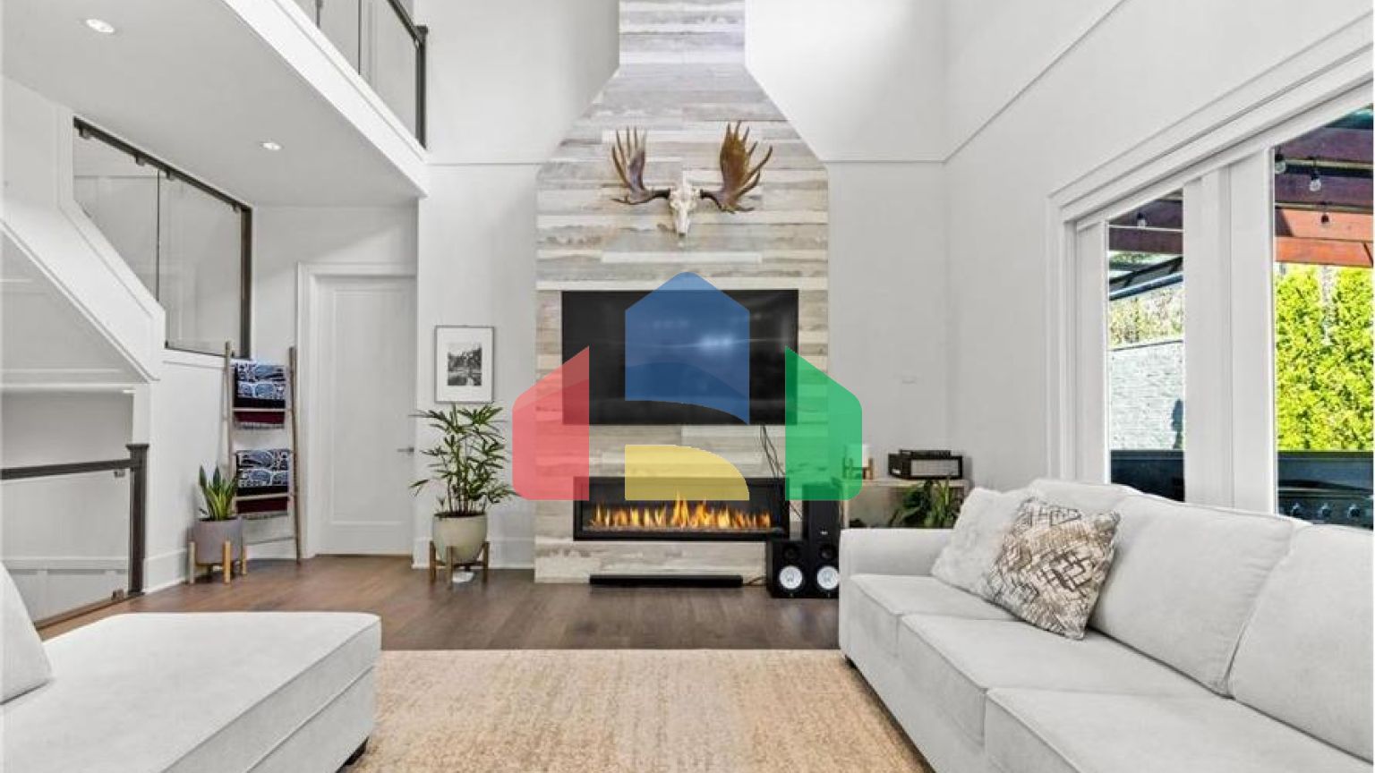 Residential - Single Family Home - Surrey, Canada - Canada