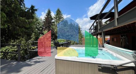 Residential - Single Family Home - Surrey, Canada - Canada