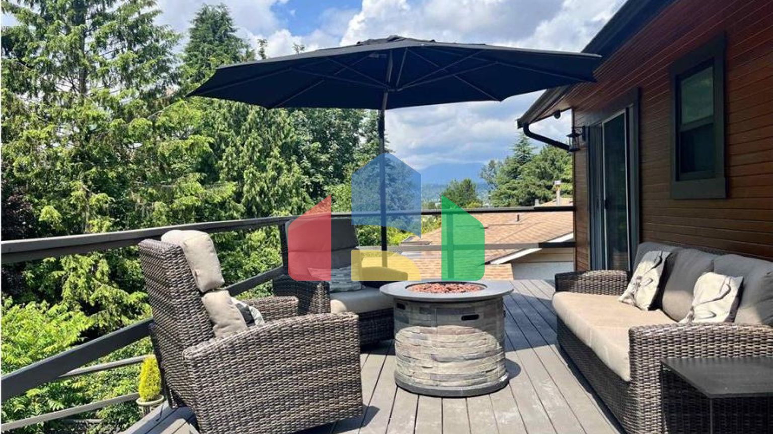 Residential - Single Family Home - Surrey, Canada - Canada