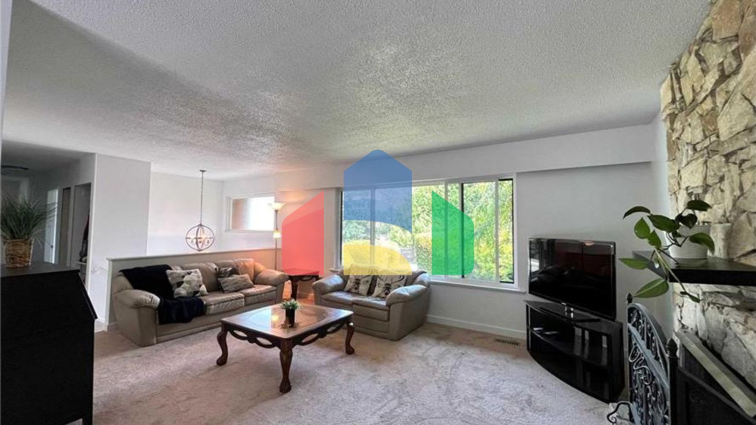 Residential - Single Family Home - Surrey, Canada - Canada