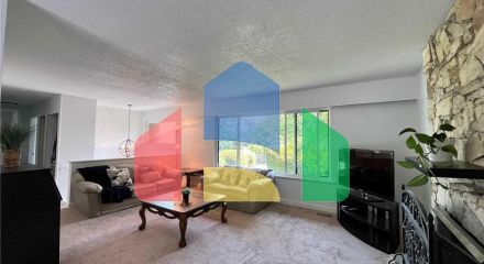 Residential - Single Family Home - Surrey, Canada - Canada