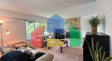 Residential - Single Family Home - Surrey, Canada - Canada