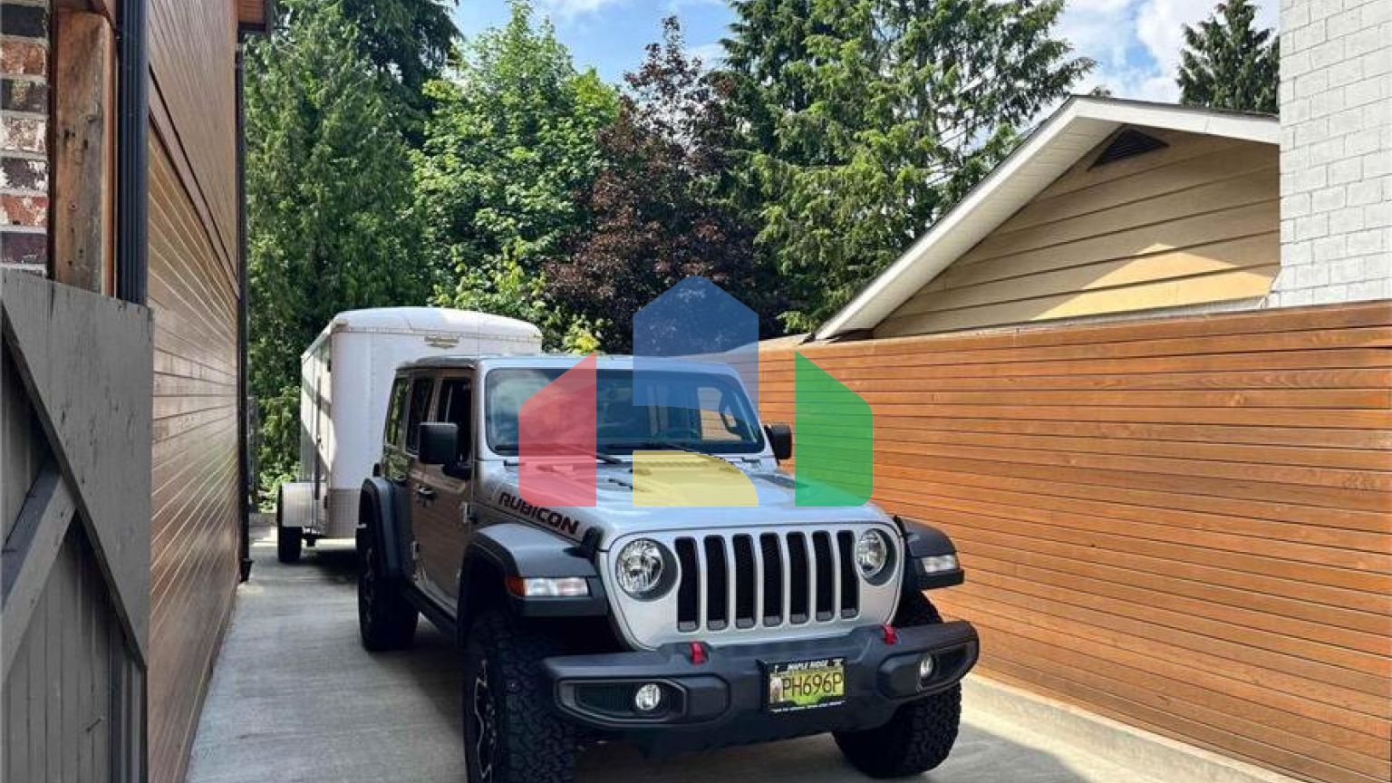 Residential - Single Family Home - Surrey, Canada - Canada