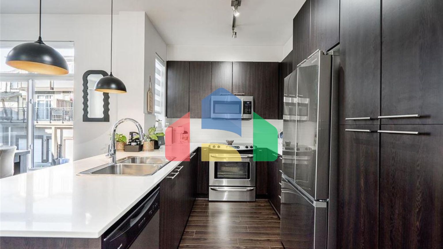 Residential - Townhouse - Surrey, Canada - Canada