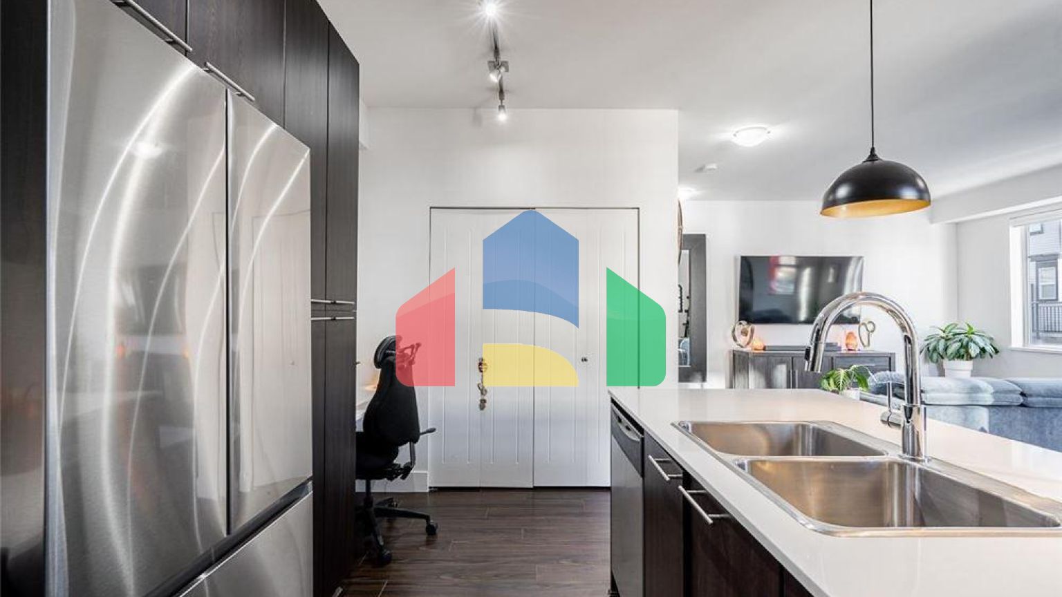 Residential - Townhouse - Surrey, Canada - Canada