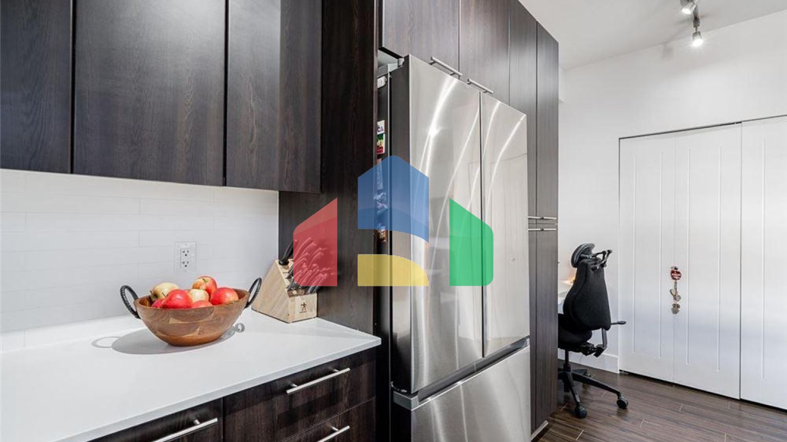 Residential - Townhouse - Surrey, Canada - Canada