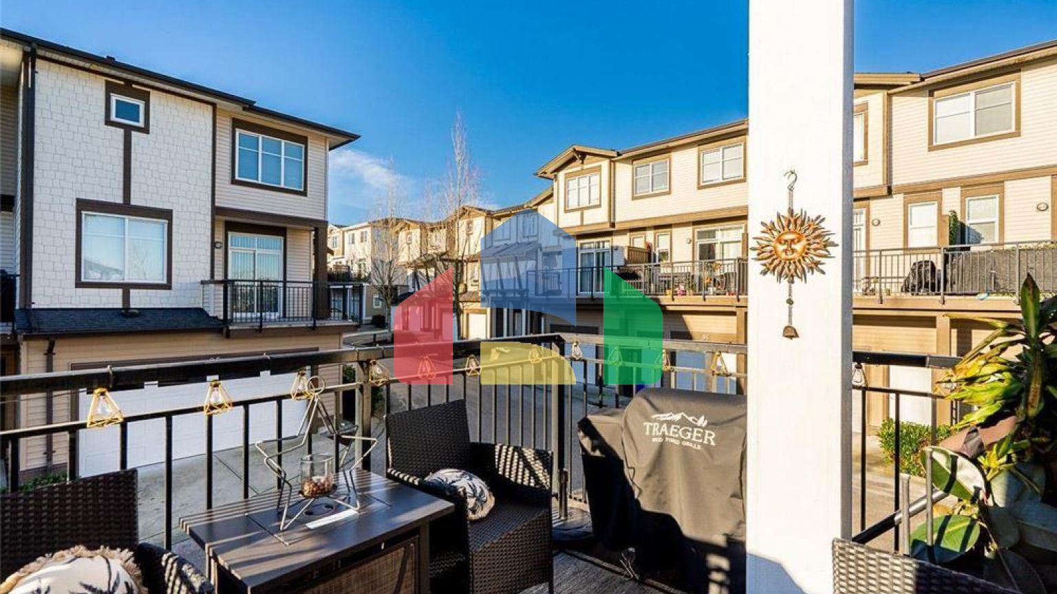 Residential - Townhouse - Surrey, Canada - Canada