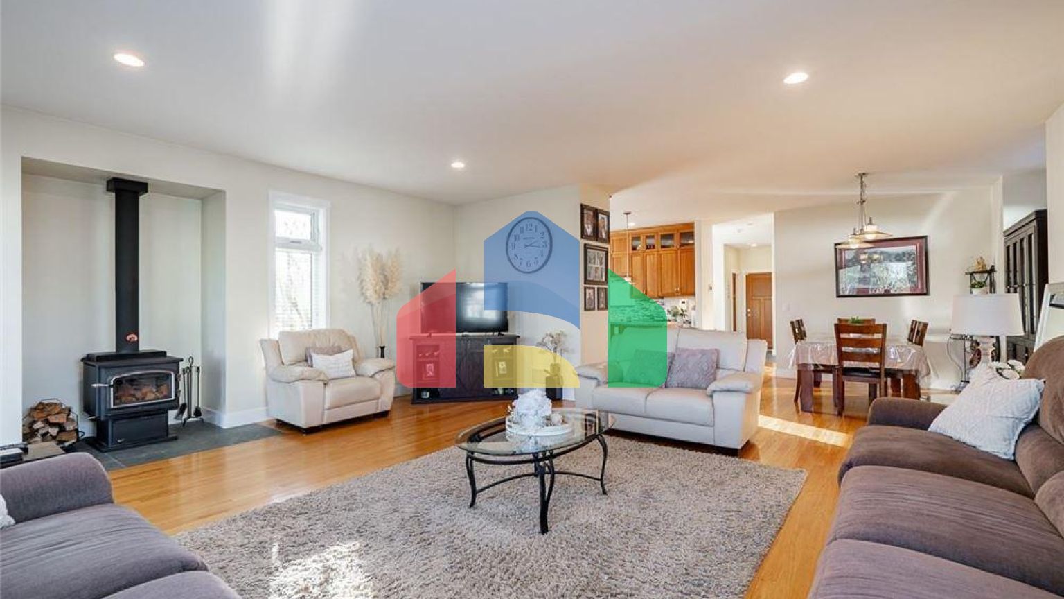 Residential - Single Family Home - Surrey, Canada - Canada