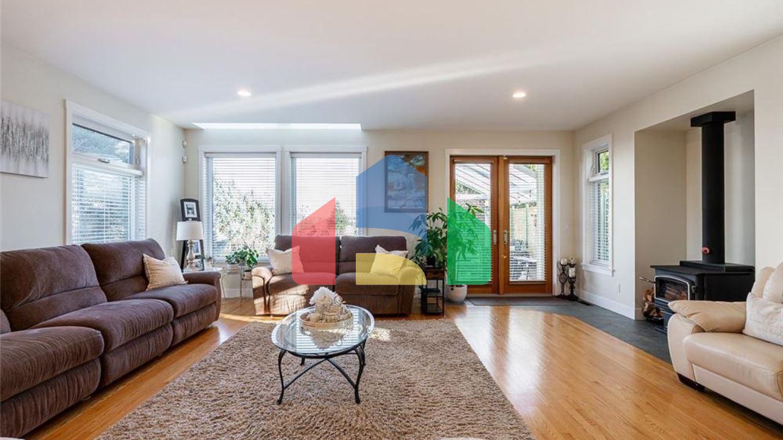 Residential - Single Family Home - Surrey, Canada - Canada