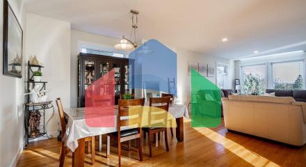 Residential - Single Family Home - Surrey, Canada - Canada