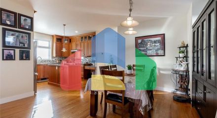 Residential - Single Family Home - Surrey, Canada - Canada