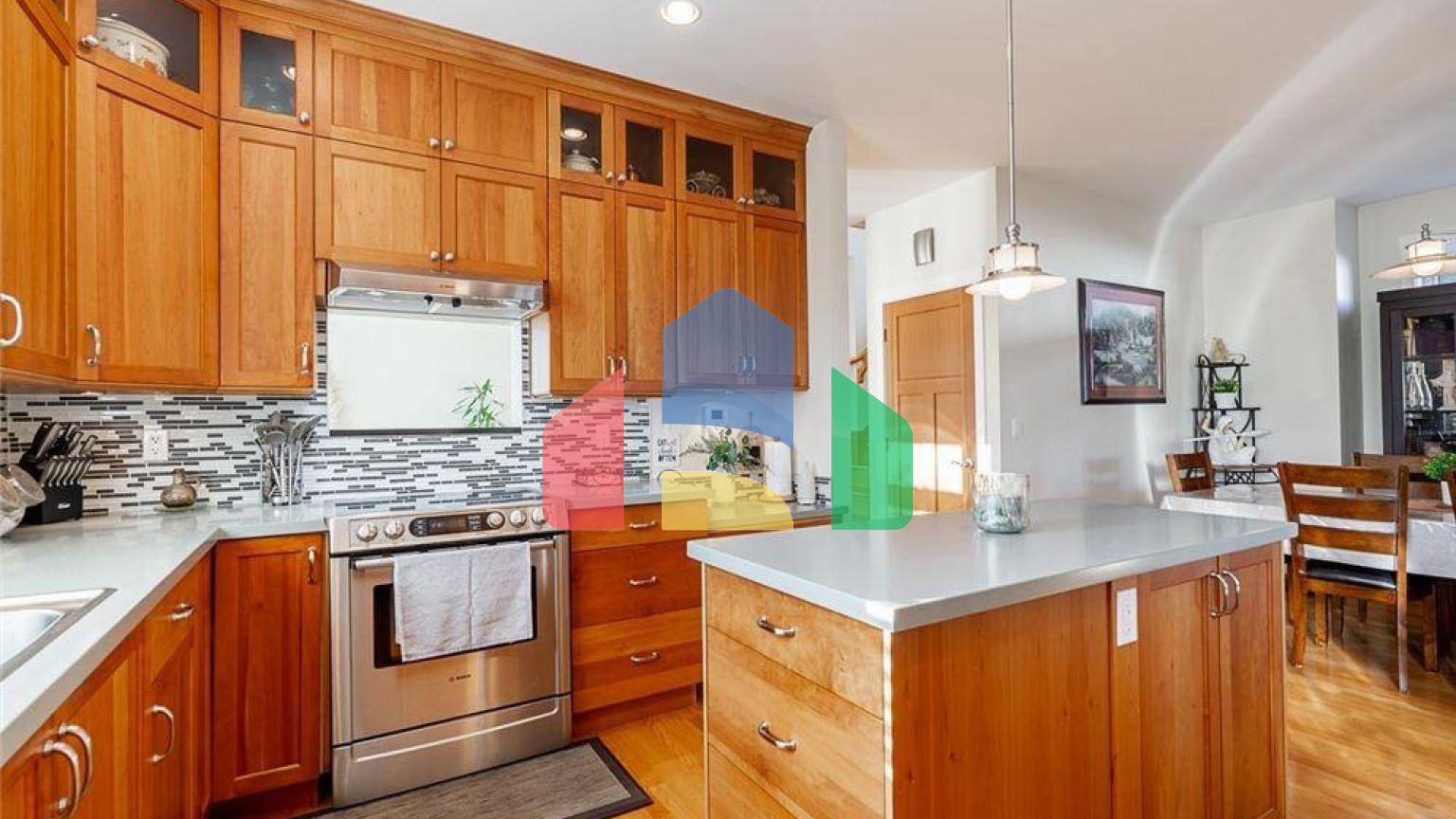 Residential - Single Family Home - Surrey, Canada - Canada