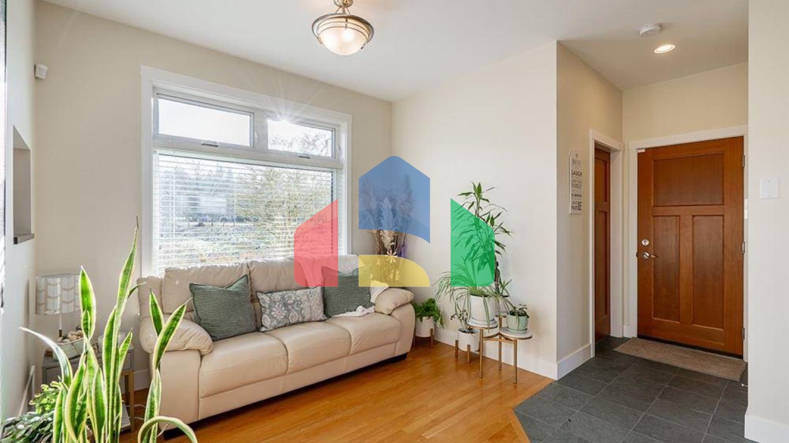 Residential - Single Family Home - Surrey, Canada - Canada