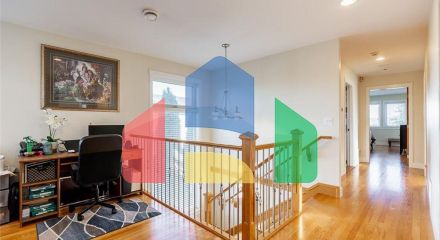 Residential - Single Family Home - Surrey, Canada - Canada