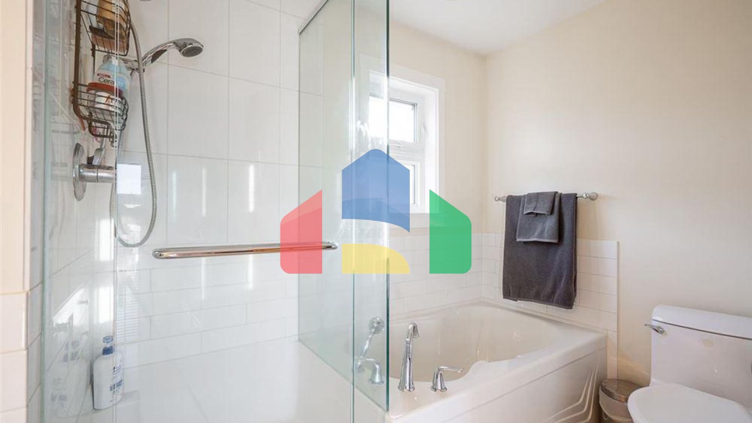 Residential - Single Family Home - Surrey, Canada - Canada