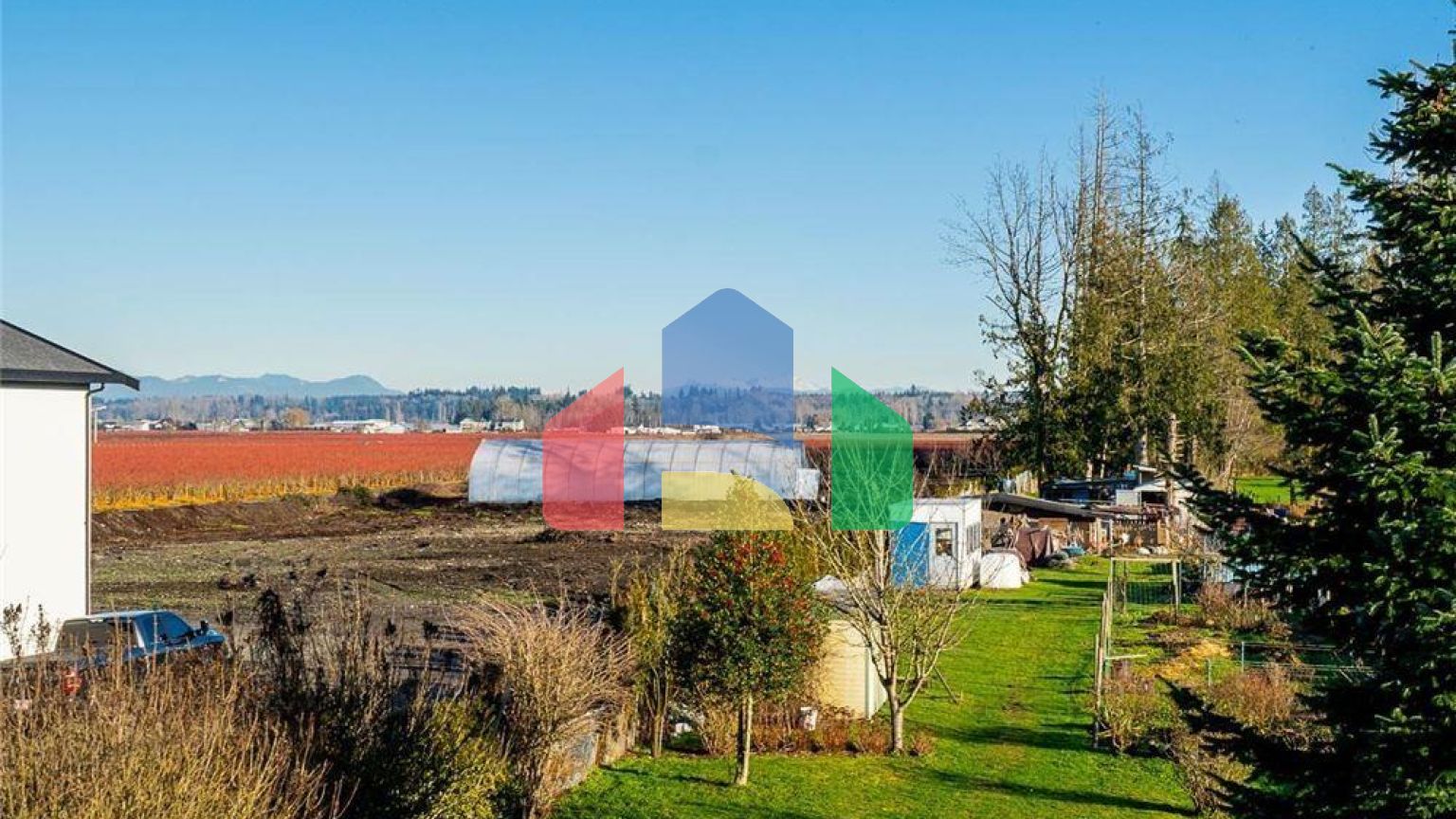 Residential - Single Family Home - Surrey, Canada - Canada