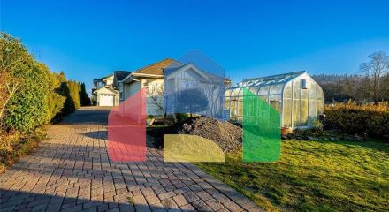 Residential - Single Family Home - Surrey, Canada - Canada