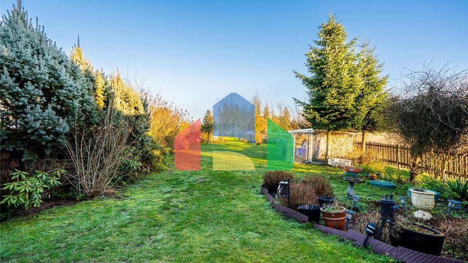 Residential - Single Family Home - Surrey, Canada - Canada