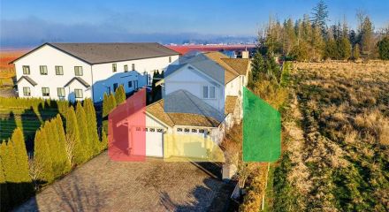 Residential - Single Family Home - Surrey, Canada - Canada