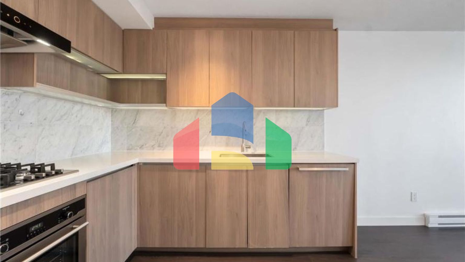 Residential - Single Family Home - Surrey, Canada - Canada