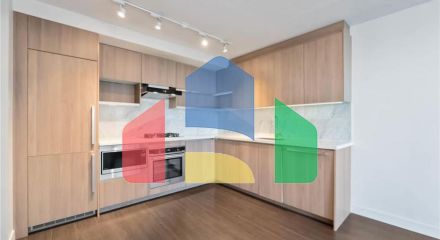 Residential - Single Family Home - Surrey, Canada - Canada