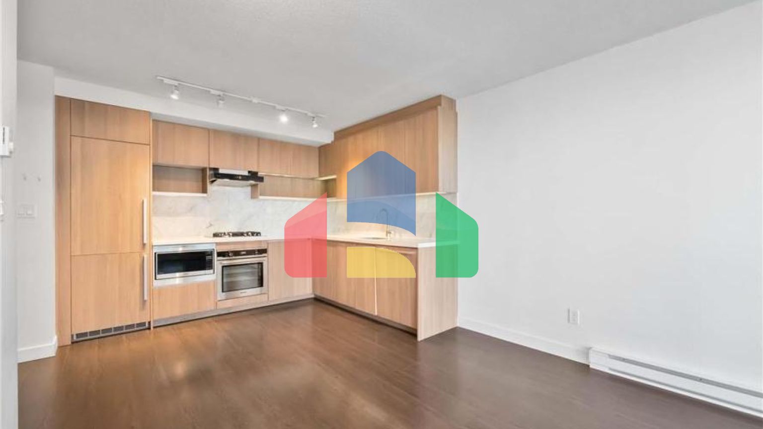 Residential - Single Family Home - Surrey, Canada - Canada