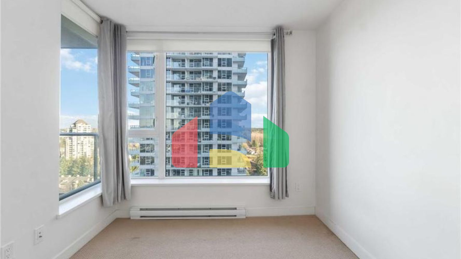 Residential - Single Family Home - Surrey, Canada - Canada