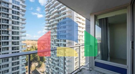 Residential - Single Family Home - Surrey, Canada - Canada