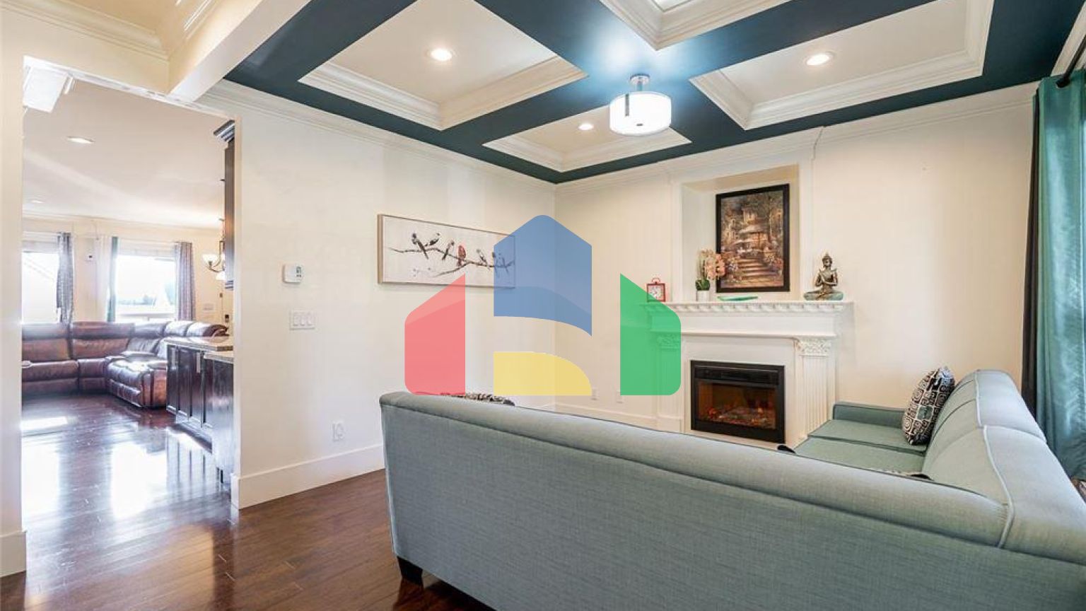 Residential - Single Family Home - Surrey, Canada - Canada