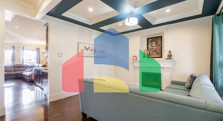 Residential - Single Family Home - Surrey, Canada - Canada