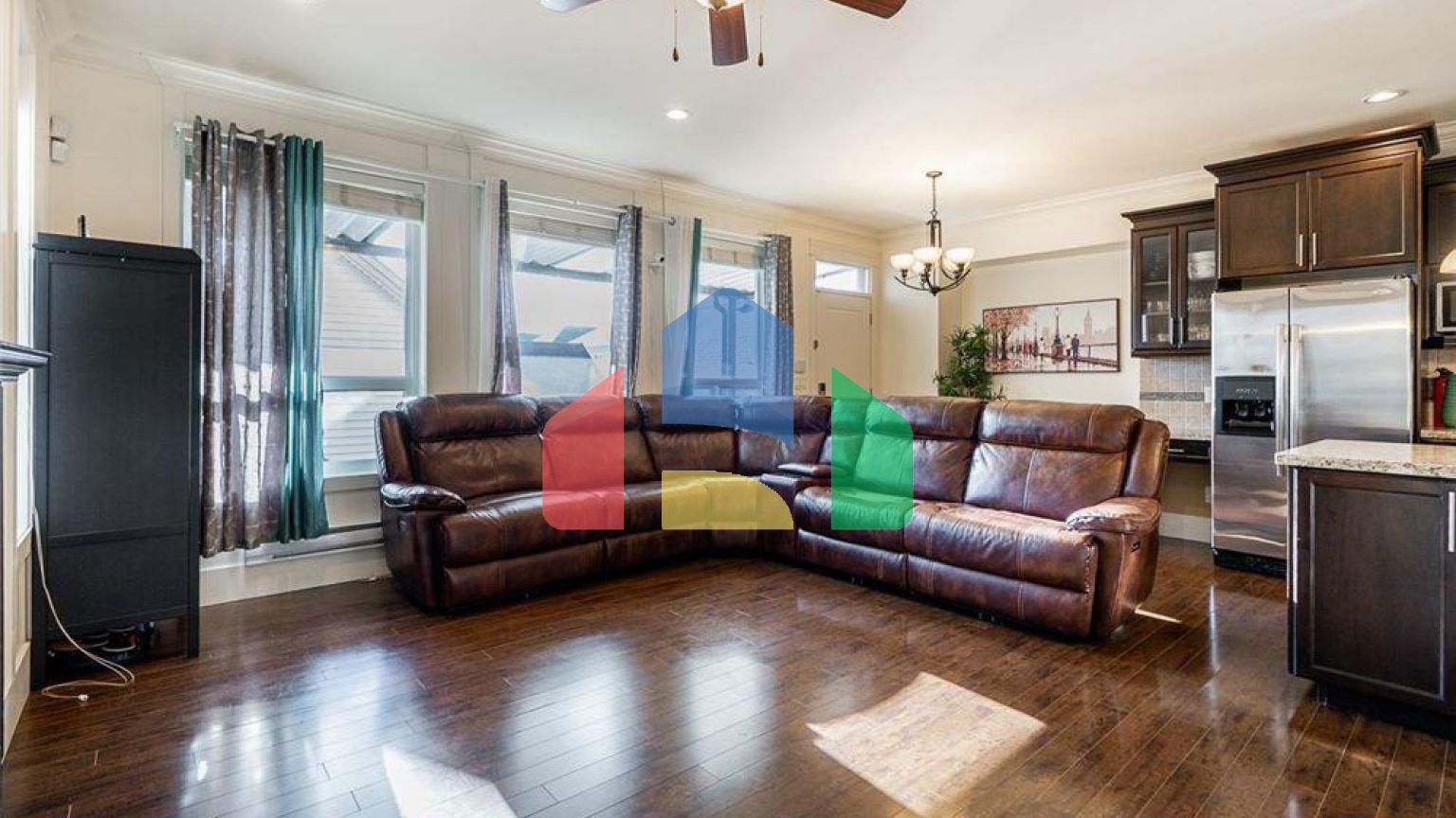 Residential - Single Family Home - Surrey, Canada - Canada